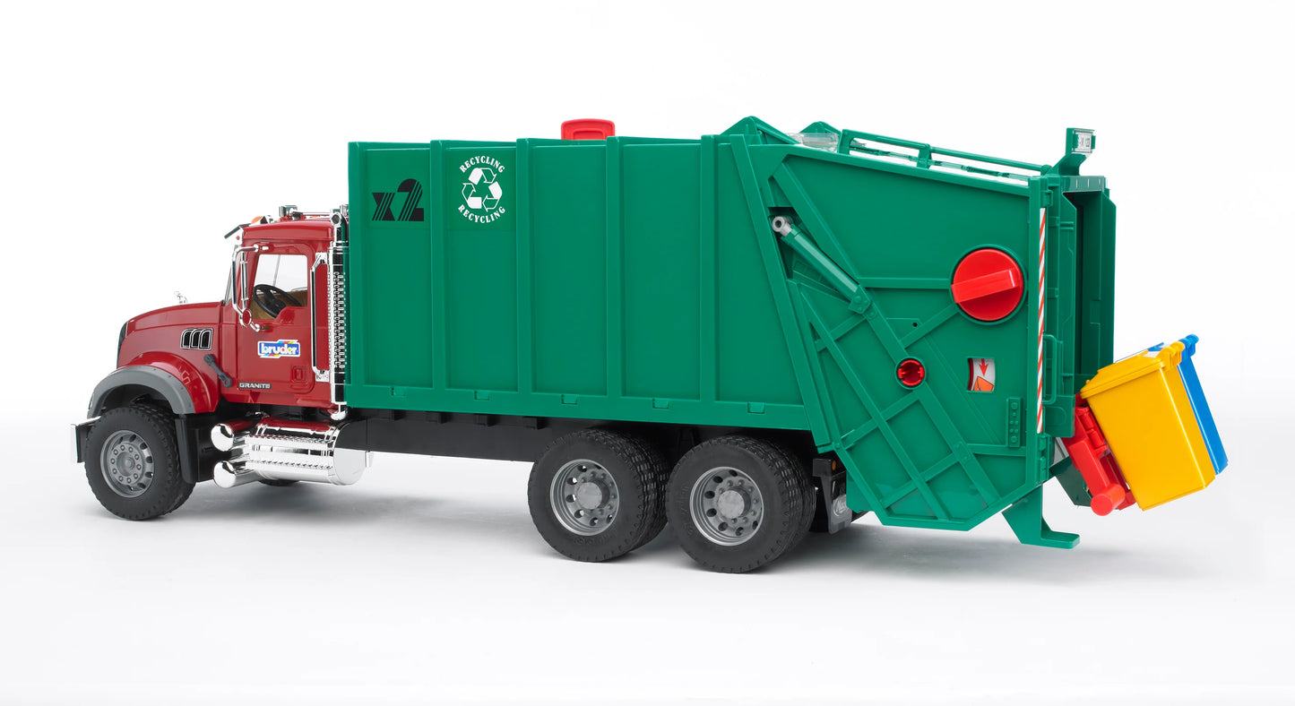 MACK Granite Garbage Truck (ruby red-green)