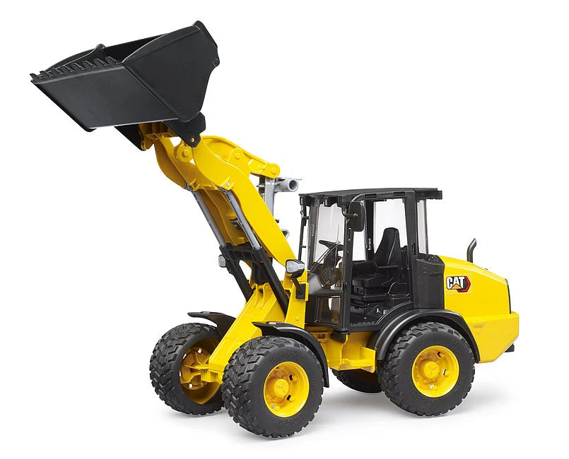 Cat® Compact Articulated Wheel Loader