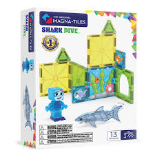 Shark Dive 13-Piece Set