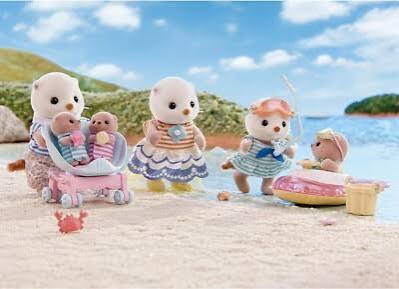 Calico Critters Sea Otter Family