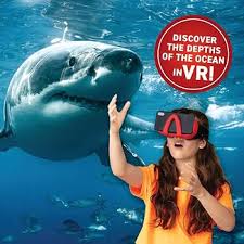 VR Oceans DK Gift Box